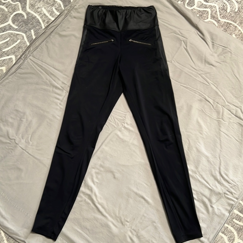 ADAY Throw it Higher leggings S black